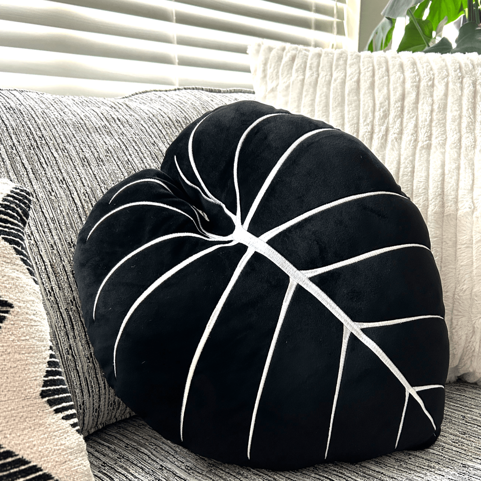 Philodendron Gloriosum Leaf Plush Pillow - Obsidian - Green Philosophy Co.