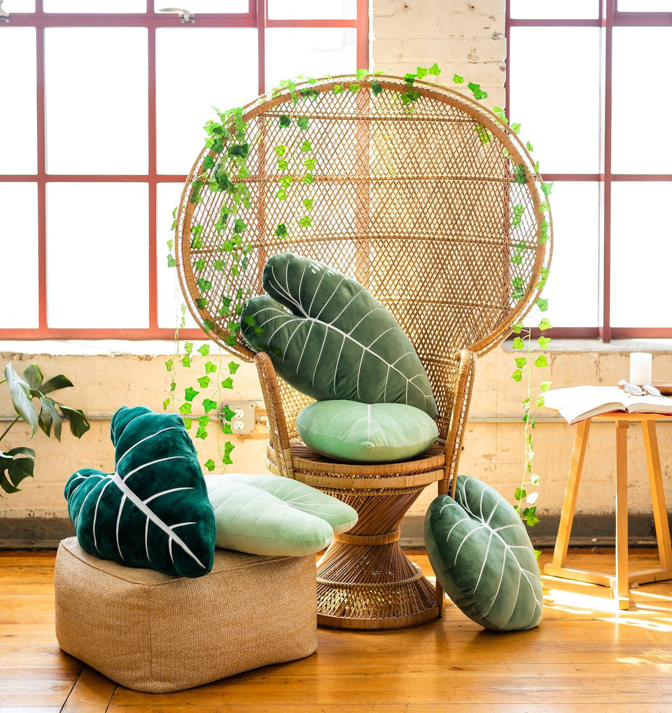 Philodendron Gloriosum Plush Pillow - Moody Green - Green Philosophy Co.