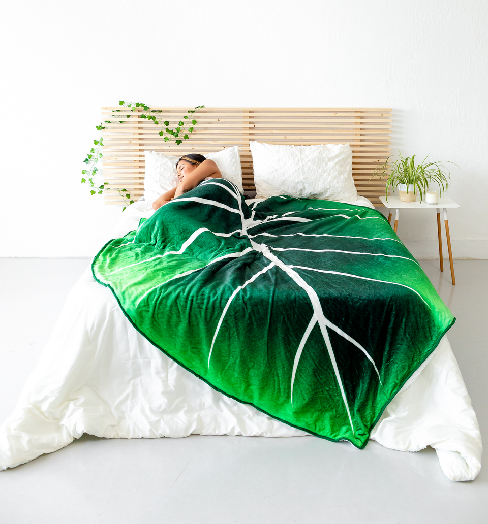 Gloriosum Giant Leaf Blanket