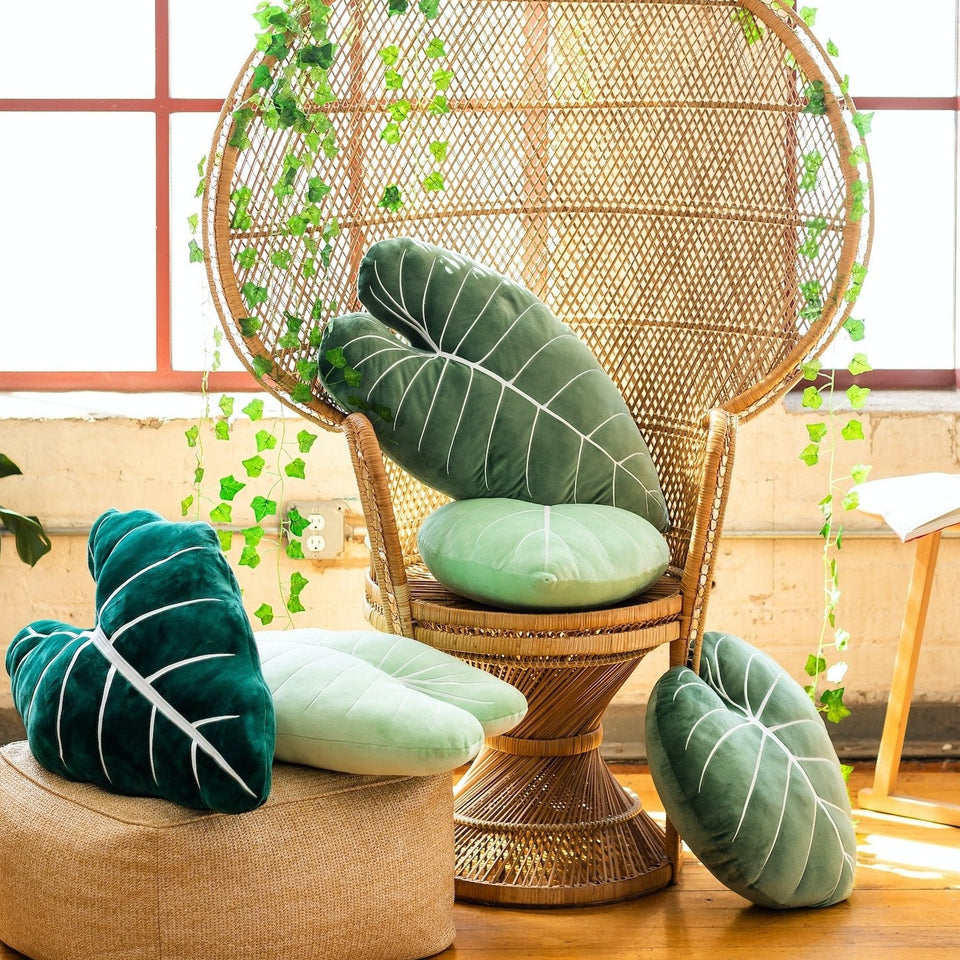 Moody Green Philodendron Leaf Set - Green Philosophy Co.